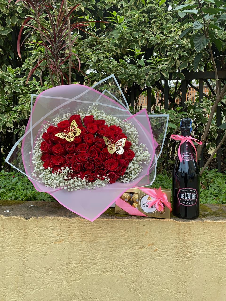 pearl package with belaire rose and red roses